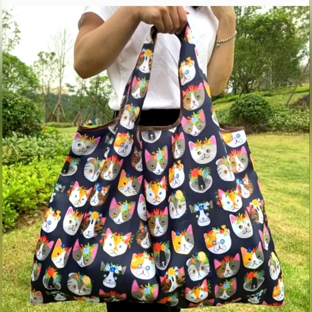 Cat Grocery Tote - Picture 2 of 4